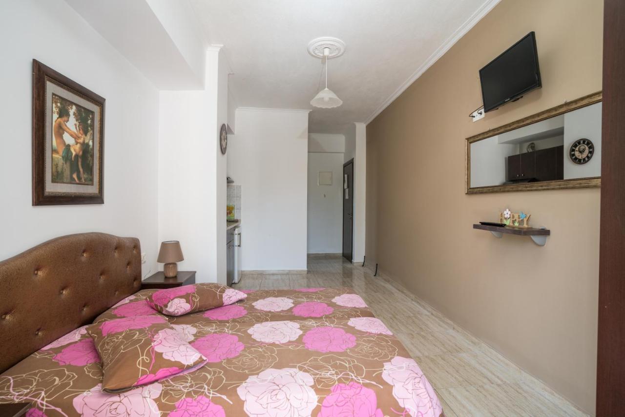 Olympiakí Aktí Villa Irida Sun מראה חיצוני תמונה